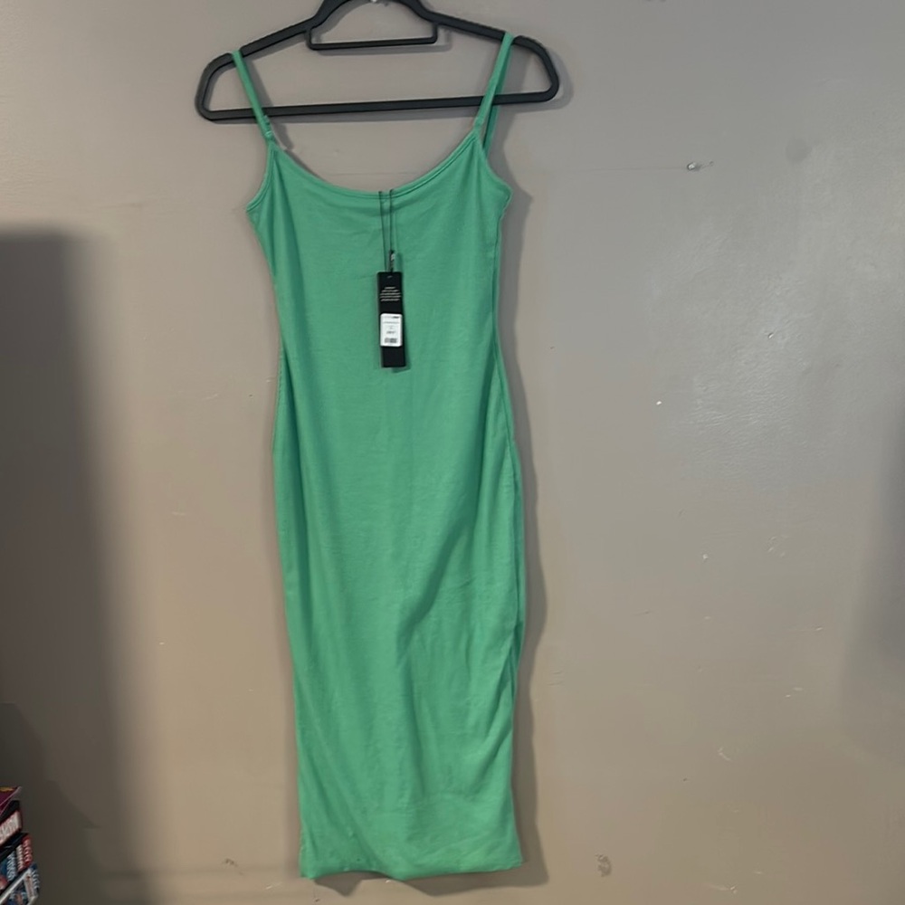 Green Sleeveless Dress